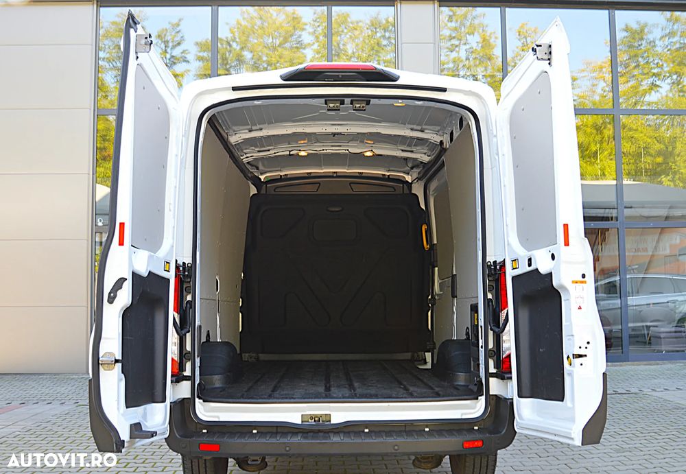 Ford E-TRANSIT L2H2 198KW - 31