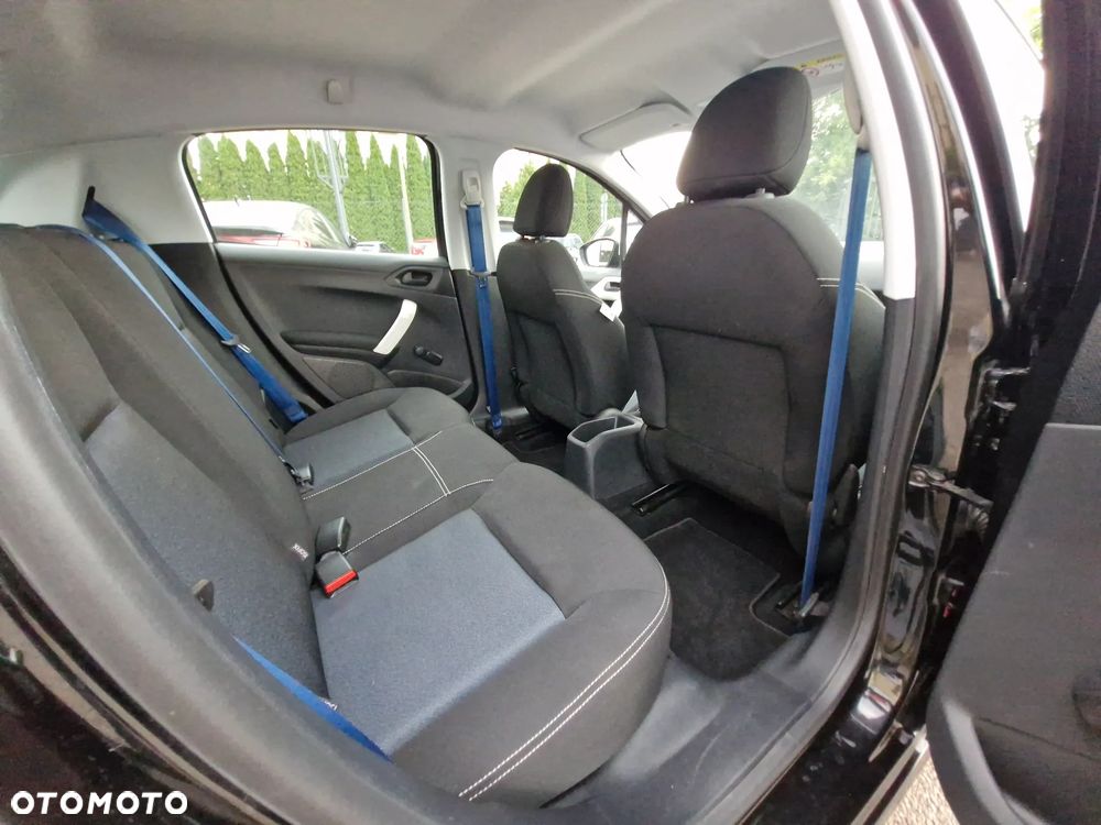 Peugeot 208 PureTech 82 Urban Move - 20