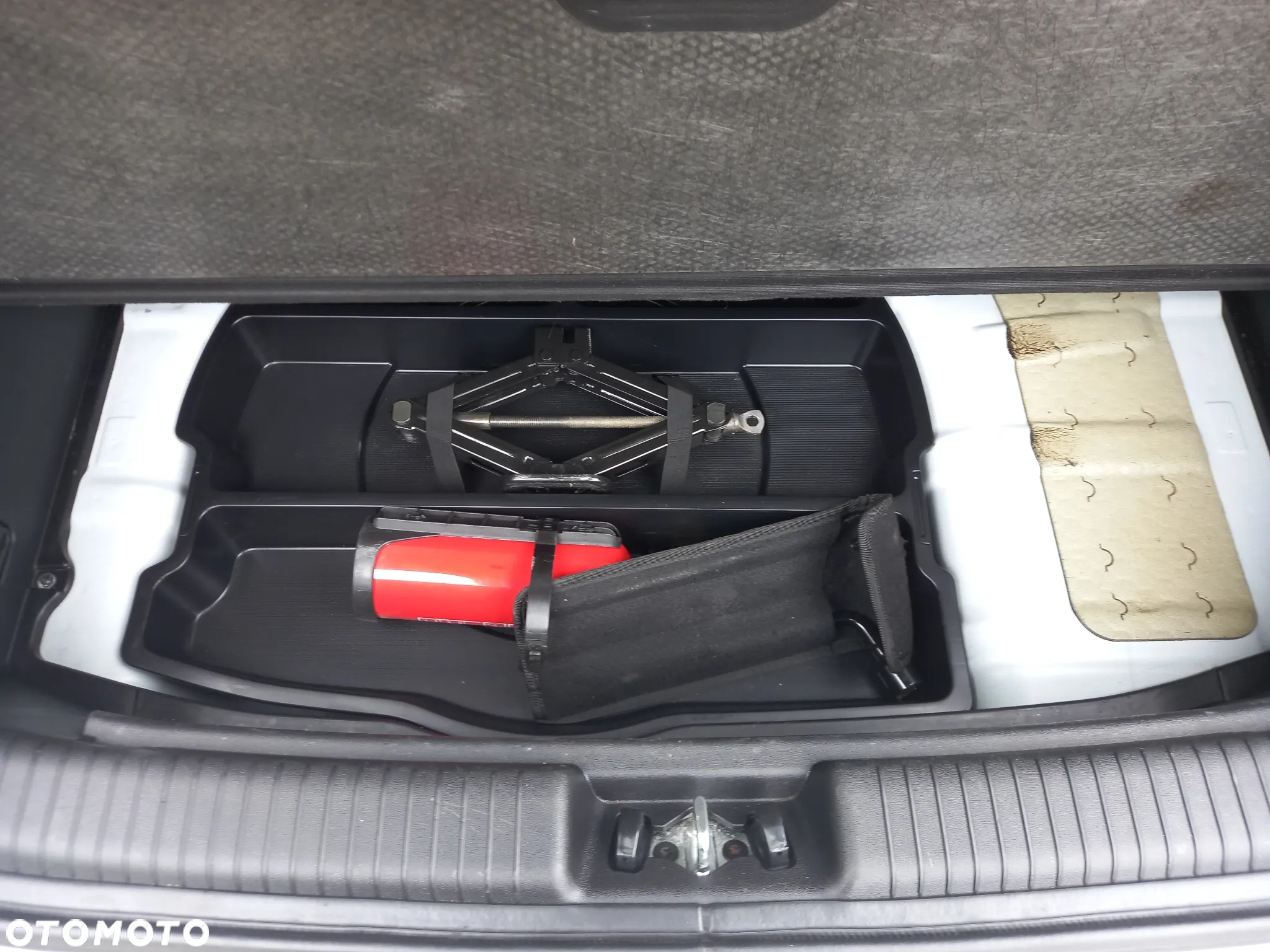 Kia Venga 1.4 Business Line - 9