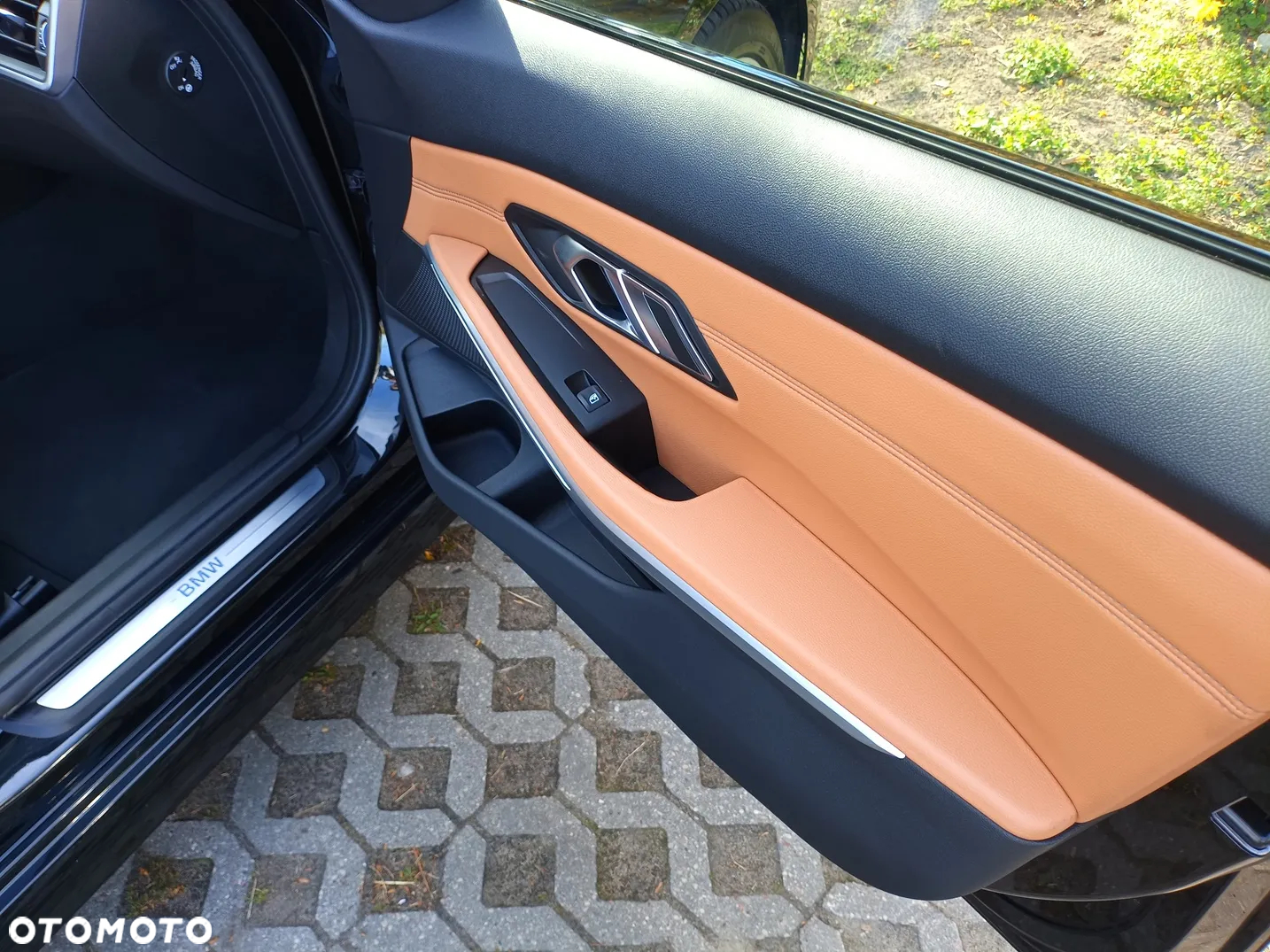 BMW Seria 3 318i Touring Sport Line - 14