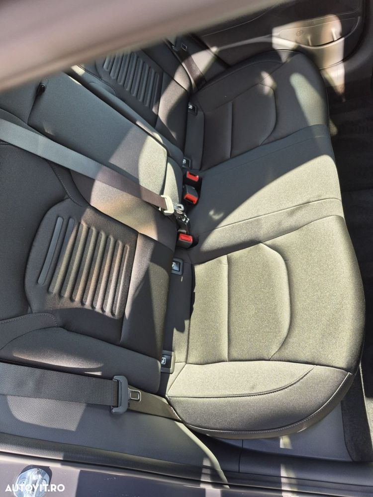 Hyundai i30 Wagon 1.5 96CP M/T Highway - 11