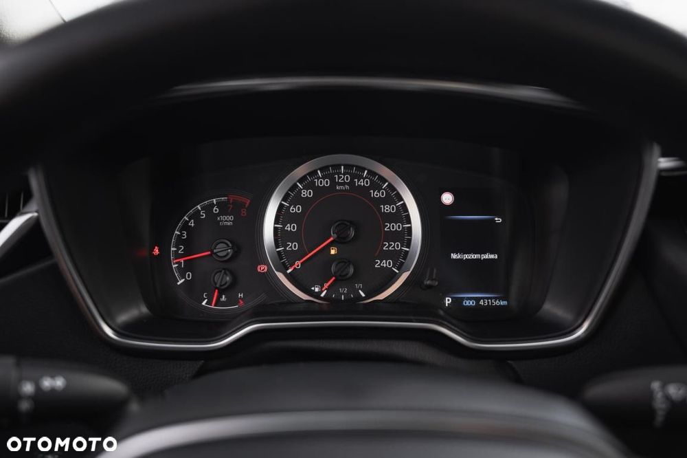 Toyota Corolla - 16