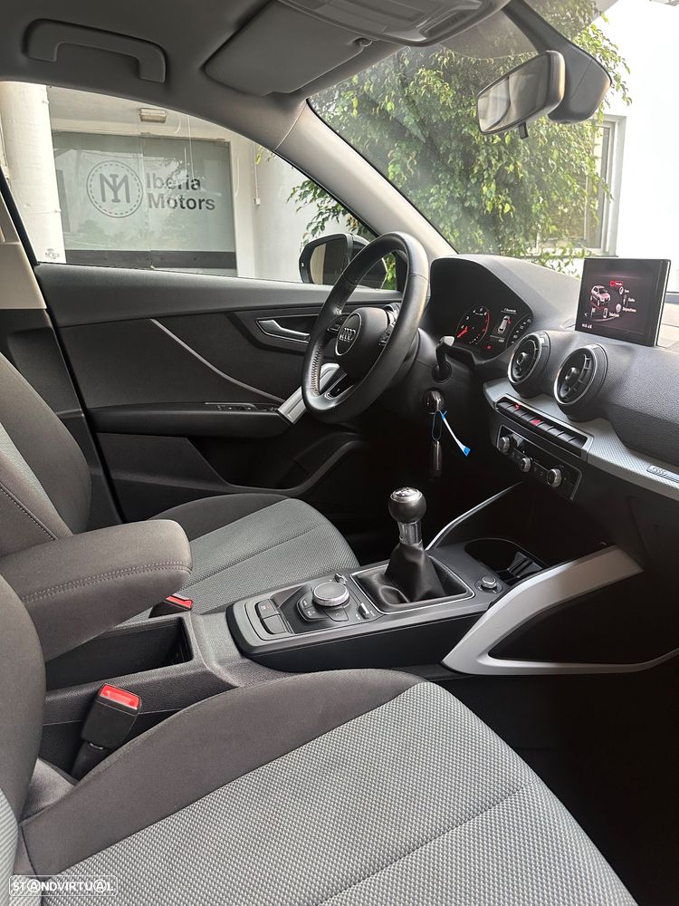 Audi Q2 30 TFSI Design - 31