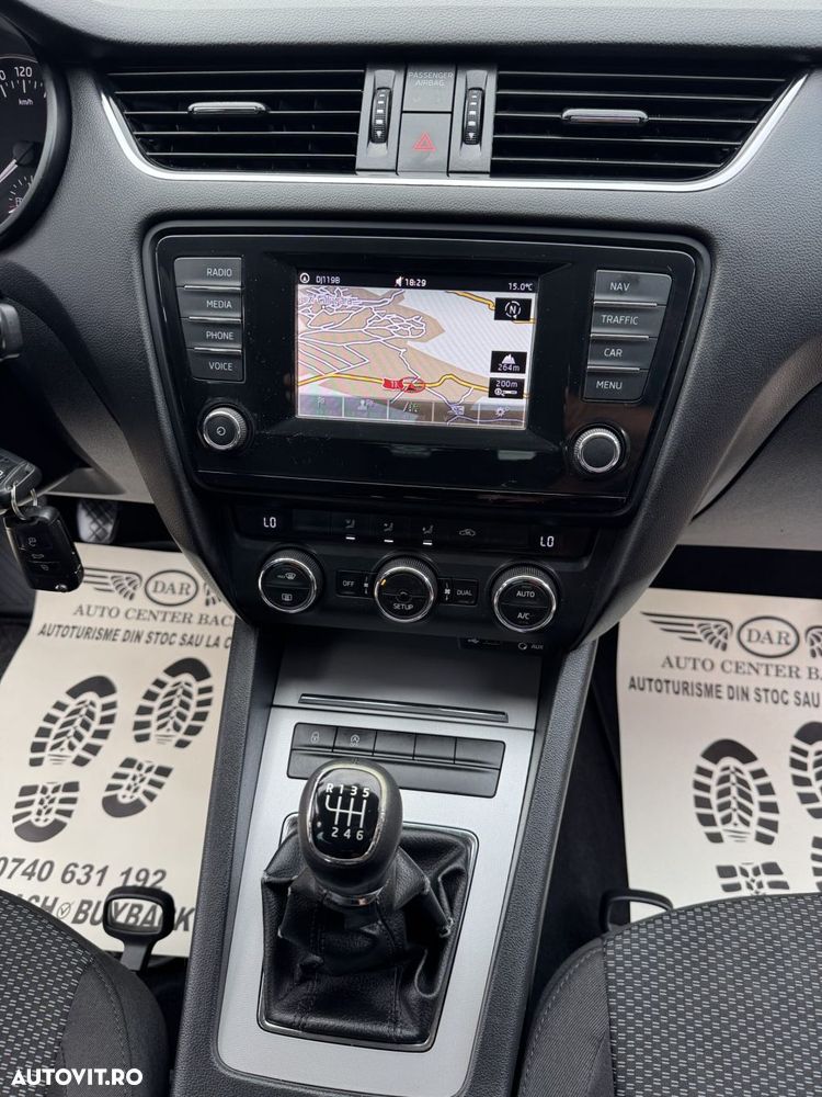 Skoda Octavia - 14
