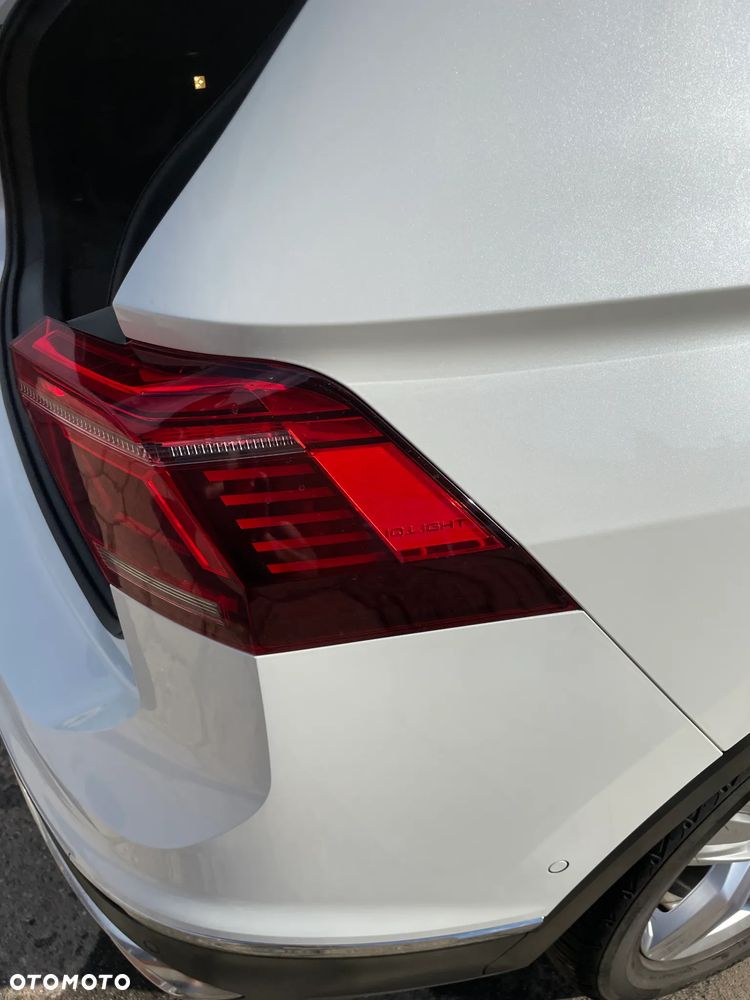 Volkswagen Tiguan 2.0 TDI SCR 4Mot Elegance DSG - 10