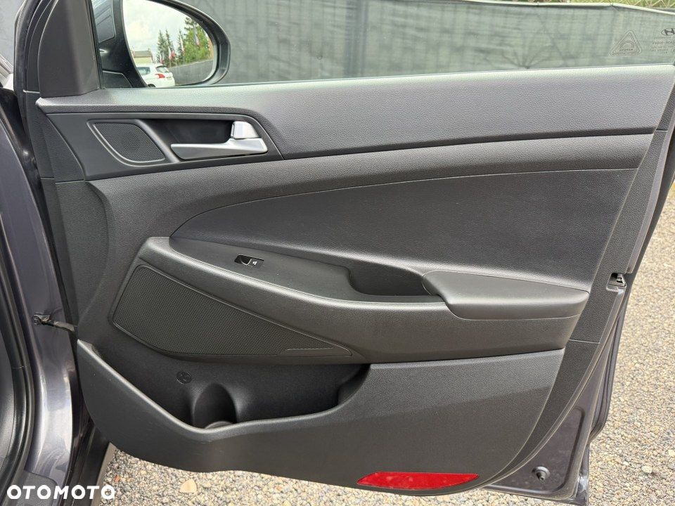 Hyundai Tucson blue 1.6 GDi 2WD Passion - 32