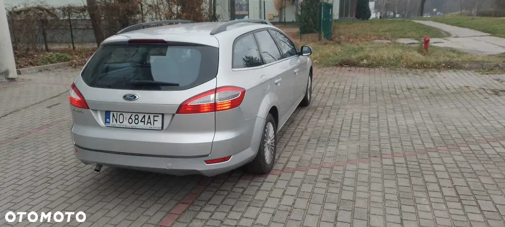 Ford Mondeo 2.0 FF Titanium - 4