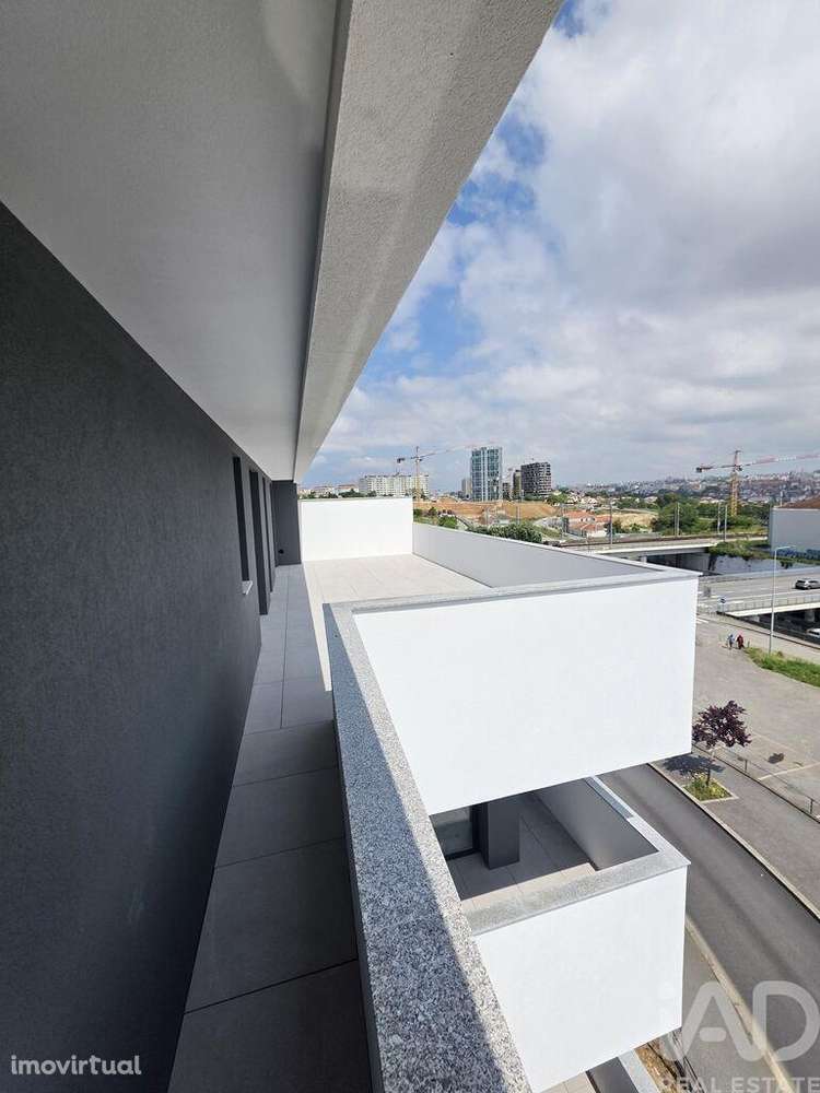 Apartamento T3 em Santa Marinha E São Pedro Da Afurada de 140,00 m2 - Grande imagem: 5/7