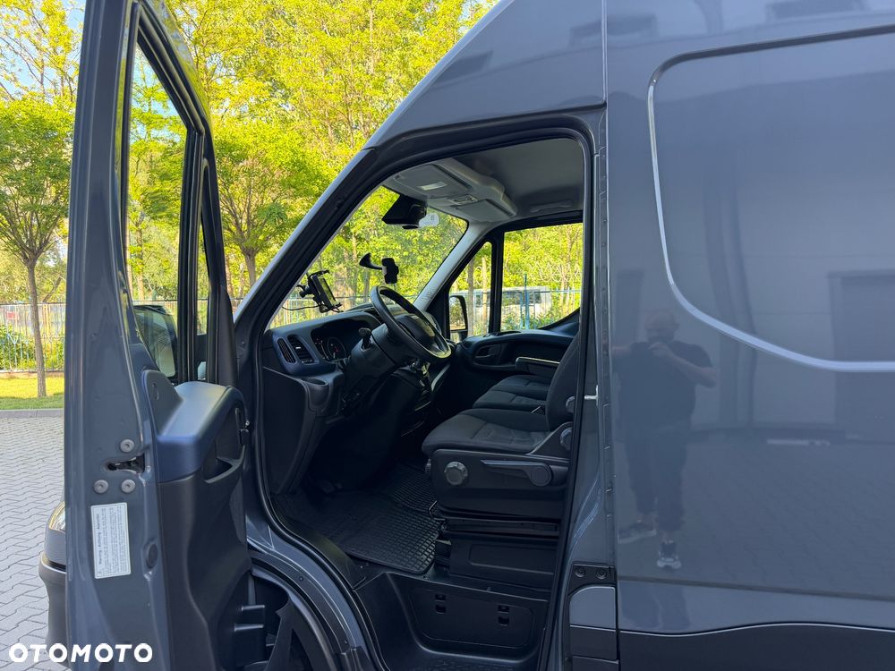 Iveco DAILY 35S18 - 15