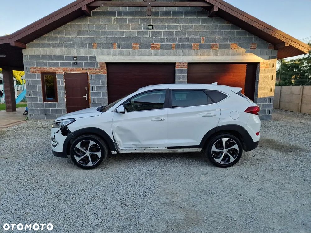 Hyundai Tucson - 10
