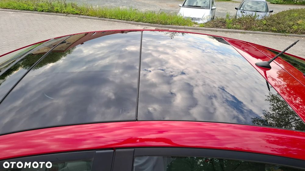 Toyota Prius (Hybrid) Comfort - 17