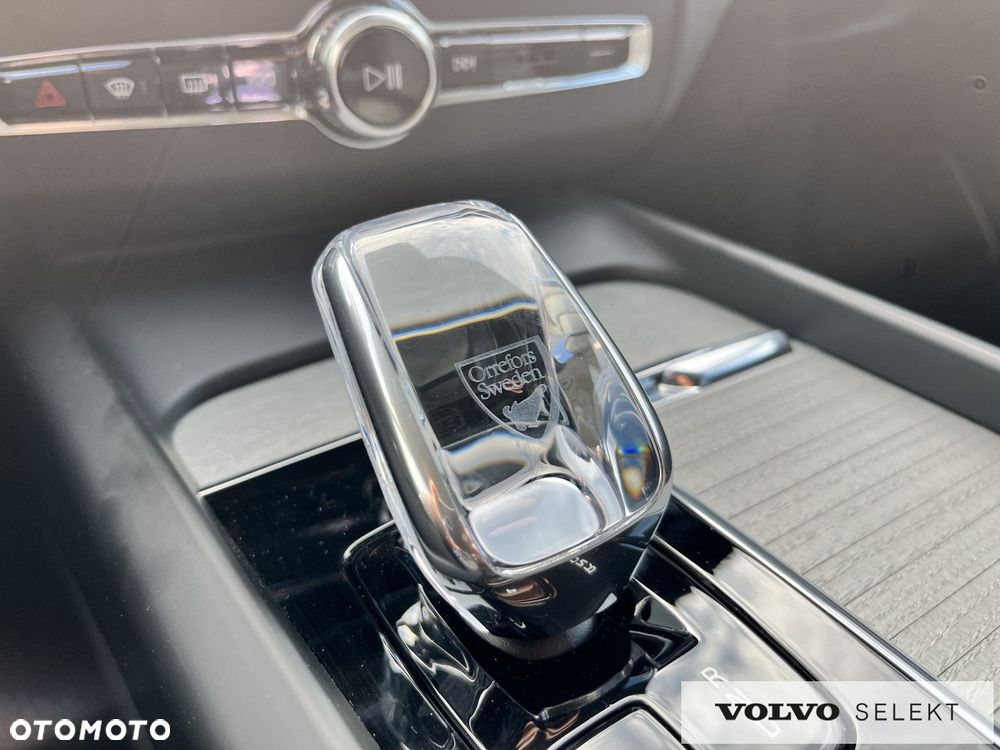 Volvo XC 60 - 24