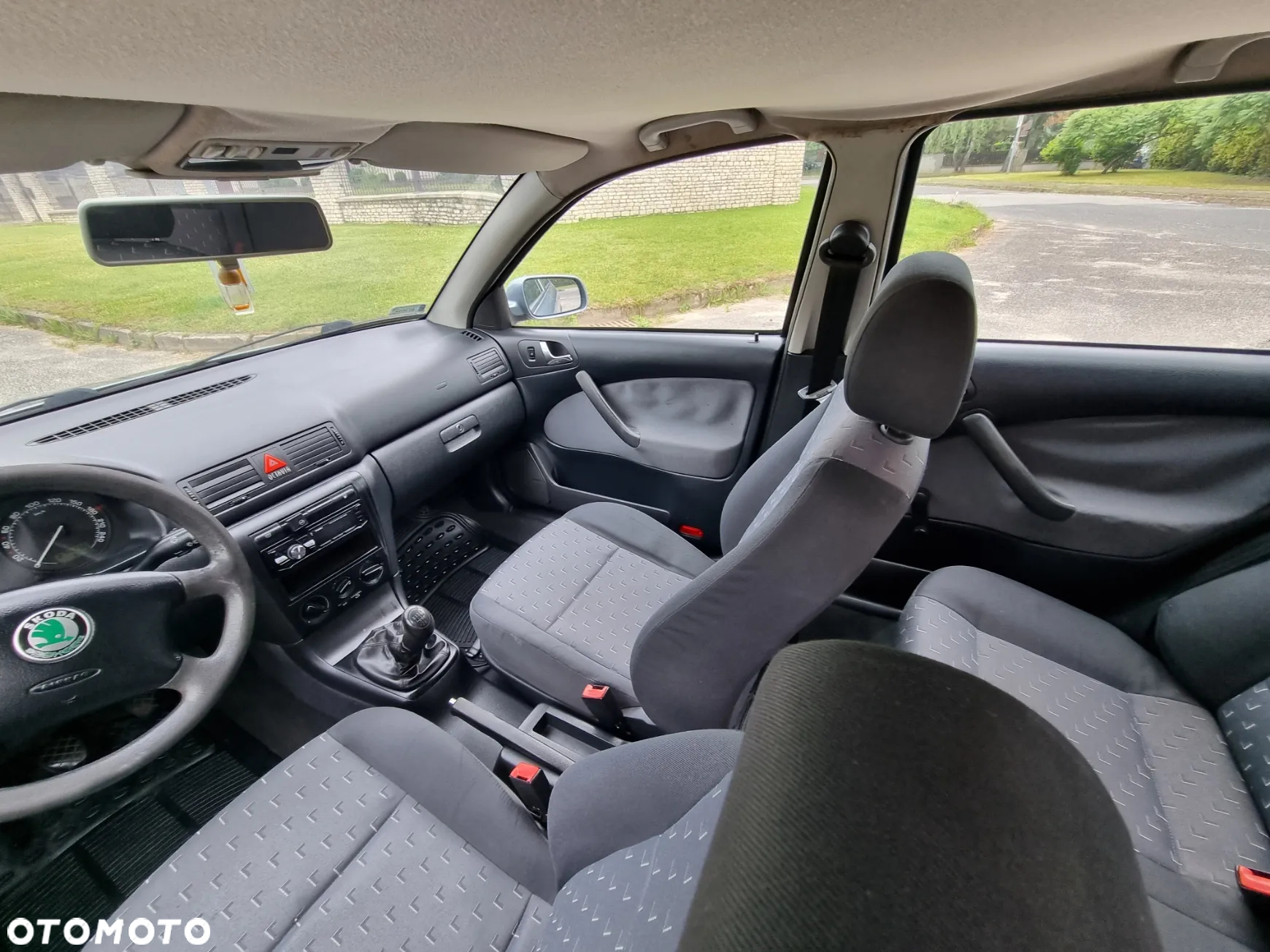 Skoda Octavia 1.6 Elegance - 13