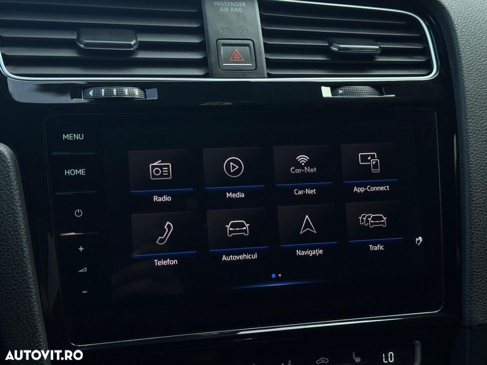 Volkswagen Golf - 20