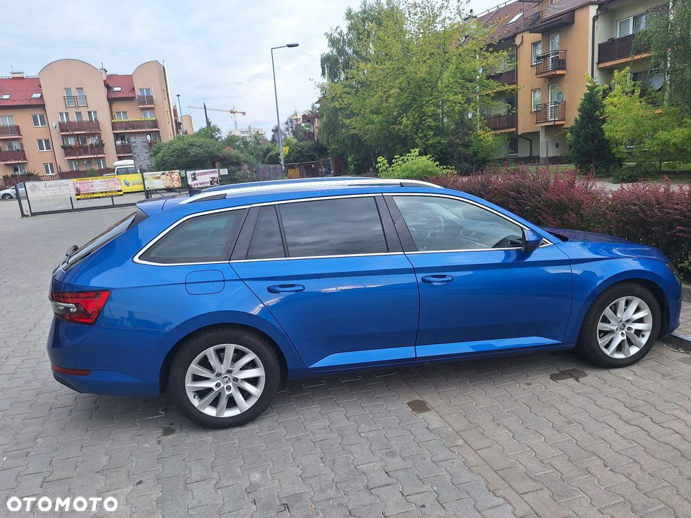 Skoda Superb 2.0 TDI Sportline DSG7 - 4