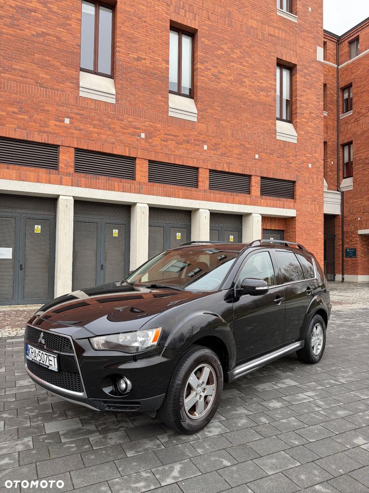 Mitsubishi Outlander 2.0 Intense + 2WD EU5 CVT - 4