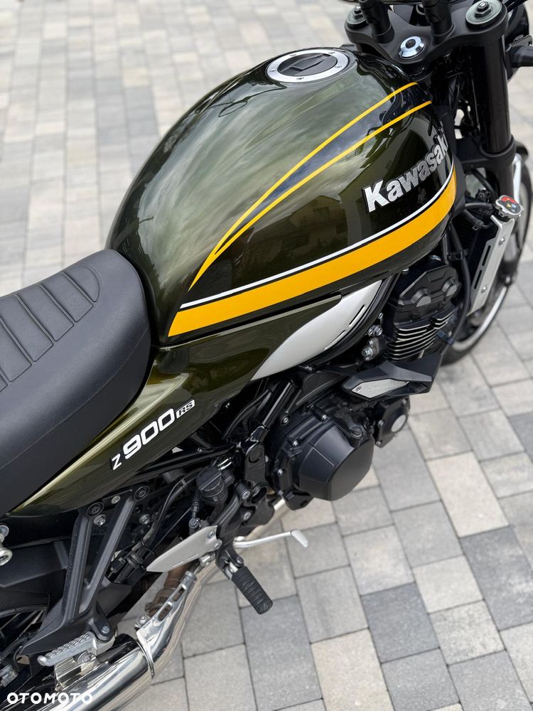Kawasaki Z 900 RS - 11