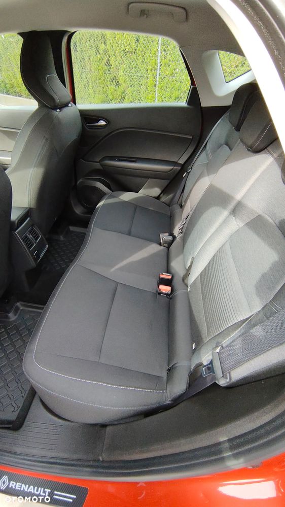 Renault Captur TCe 100 INTENS - 17