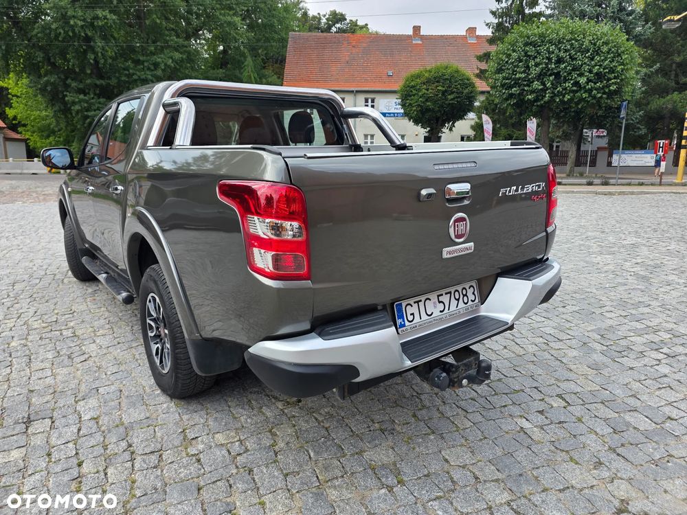 Fiat Fullback 2.4 MJ DC LX Silver + - 4