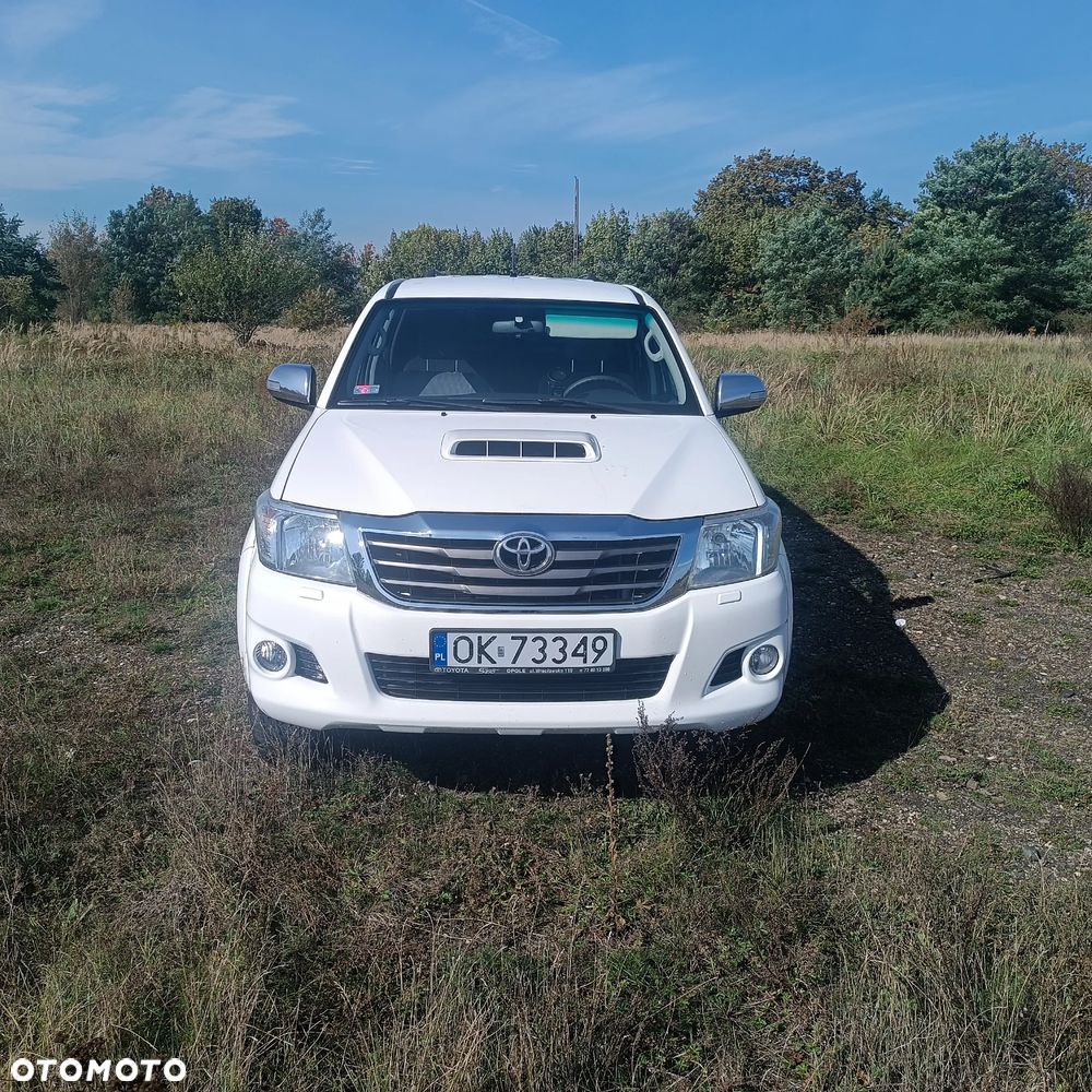 Toyota Hilux 3.0 D-4D SR5 - 5