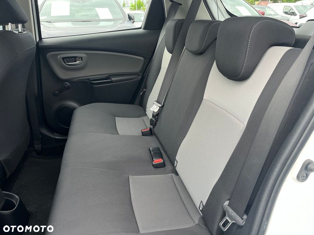 Toyota Yaris - 28