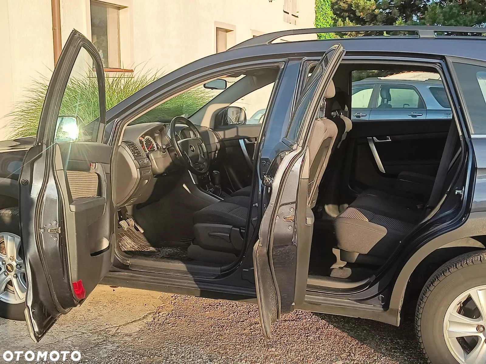 Chevrolet Captiva - 11