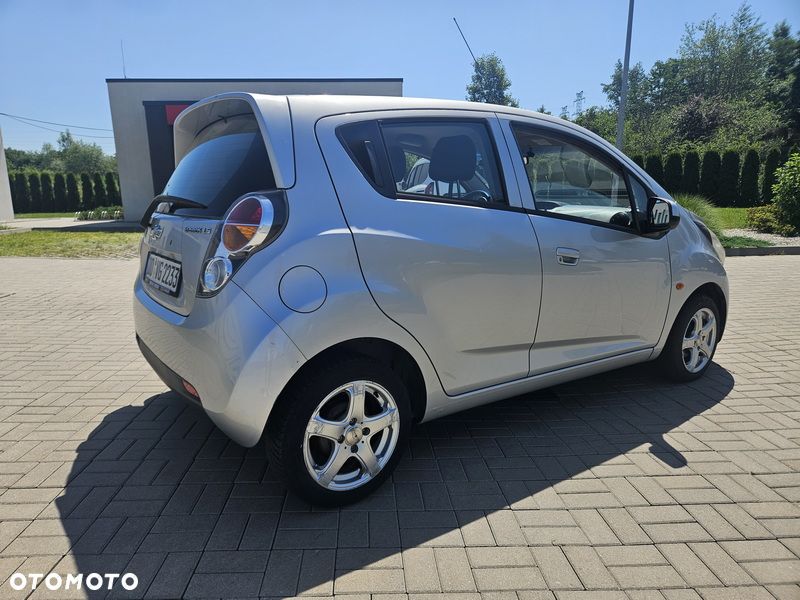 Chevrolet Spark 1.0 Base+ - 4
