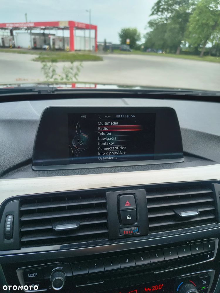 BMW Seria 3 318d Blue Performance Luxury Line - 16