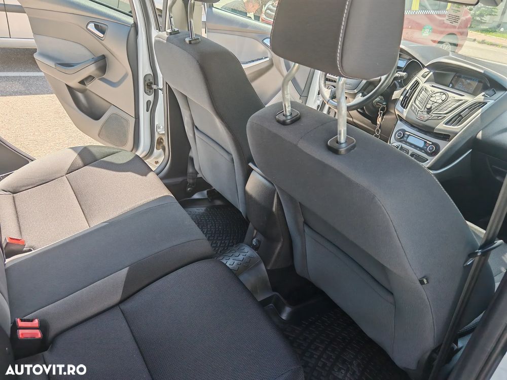 Ford Focus 1.0 EcoBoost Start Stop Trend - 12