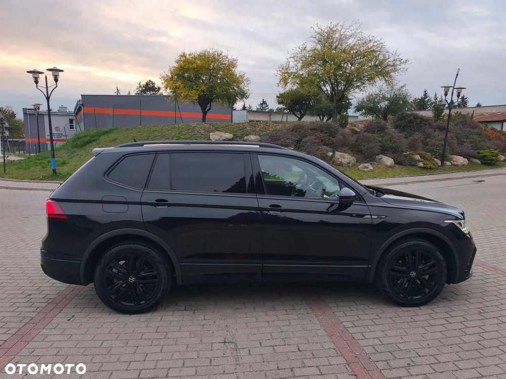 Volkswagen Tiguan Allspace - 10