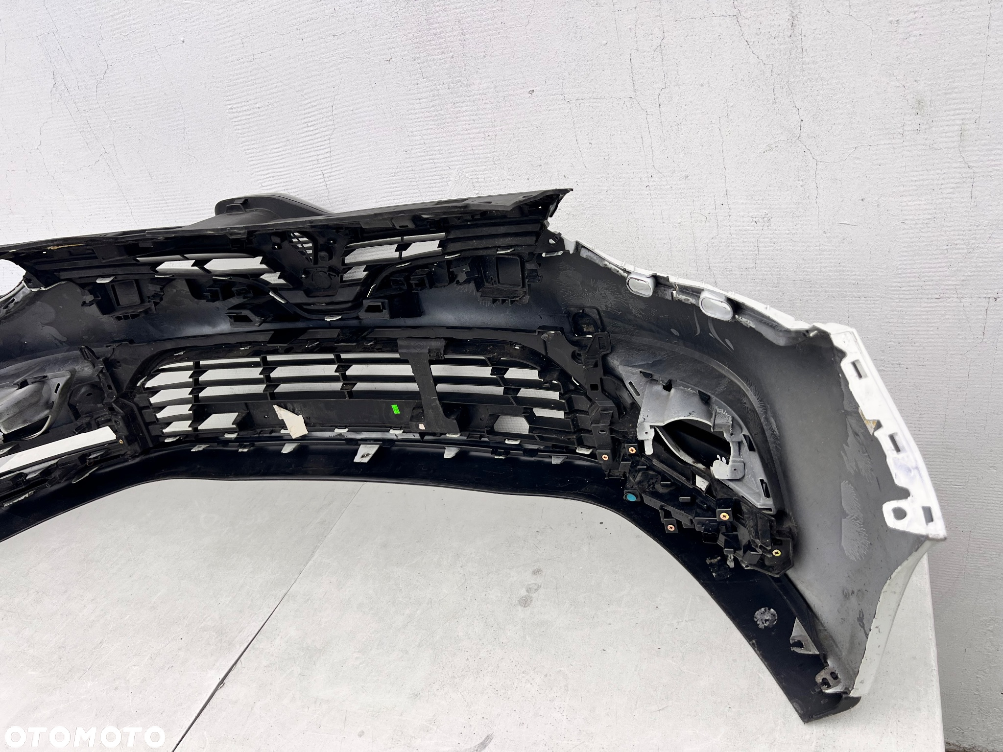 ZDERZAK PRZEDNI RENAULT CLIO IV LIFT 16- ORYGINAŁ - 11