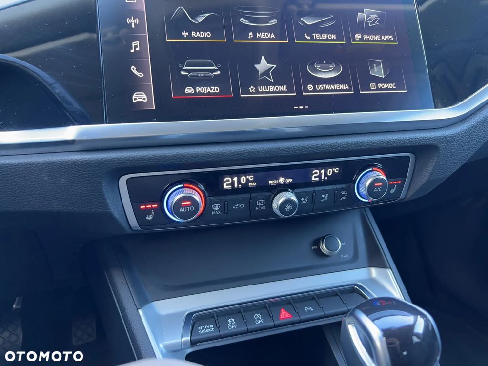 Audi Q3 35 TFSI mHEV S tronic - 24