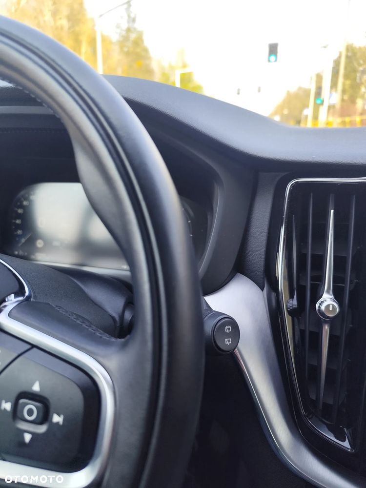 Volvo XC 60 - 6