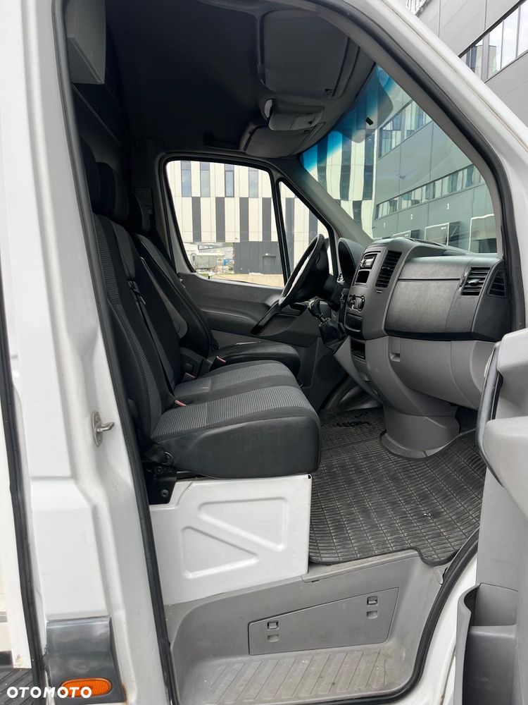 Mercedes-Benz SPRINTER - 22
