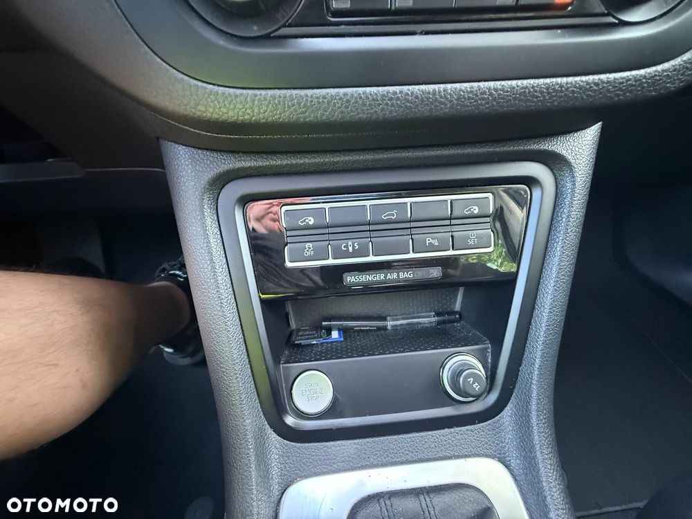 Volkswagen Sharan 2.0 TSI Highline DSG - 23