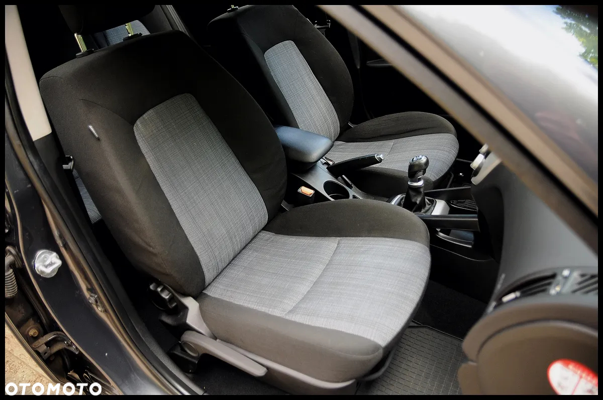 Kia Ceed - 6