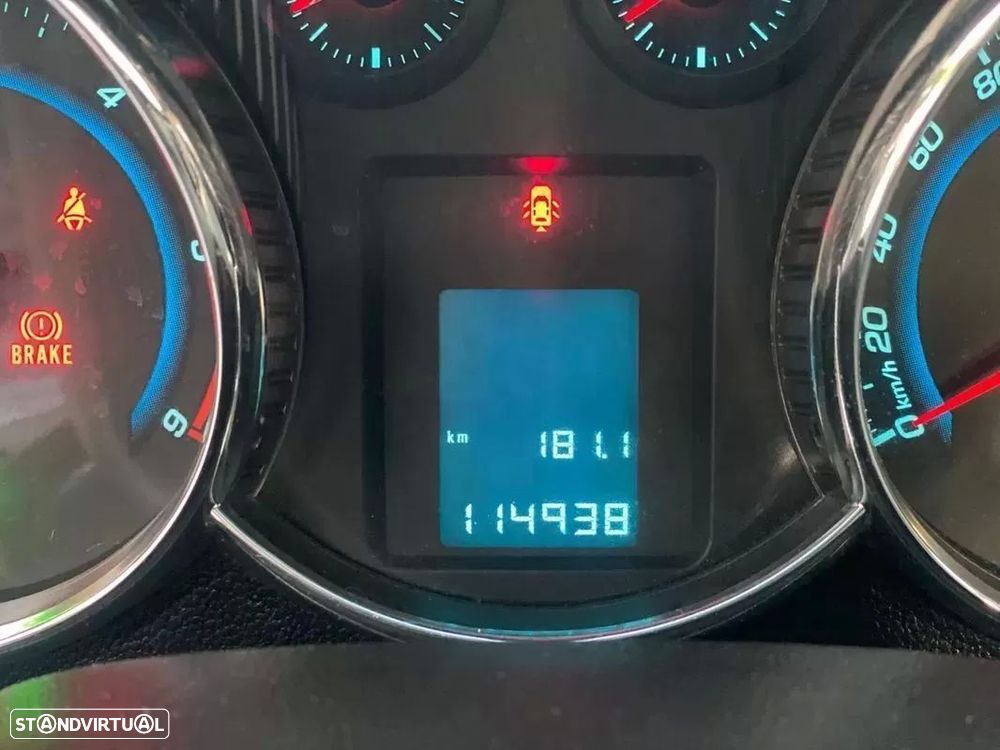 Chevrolet Cruze 2.0 VCDi LT - 34
