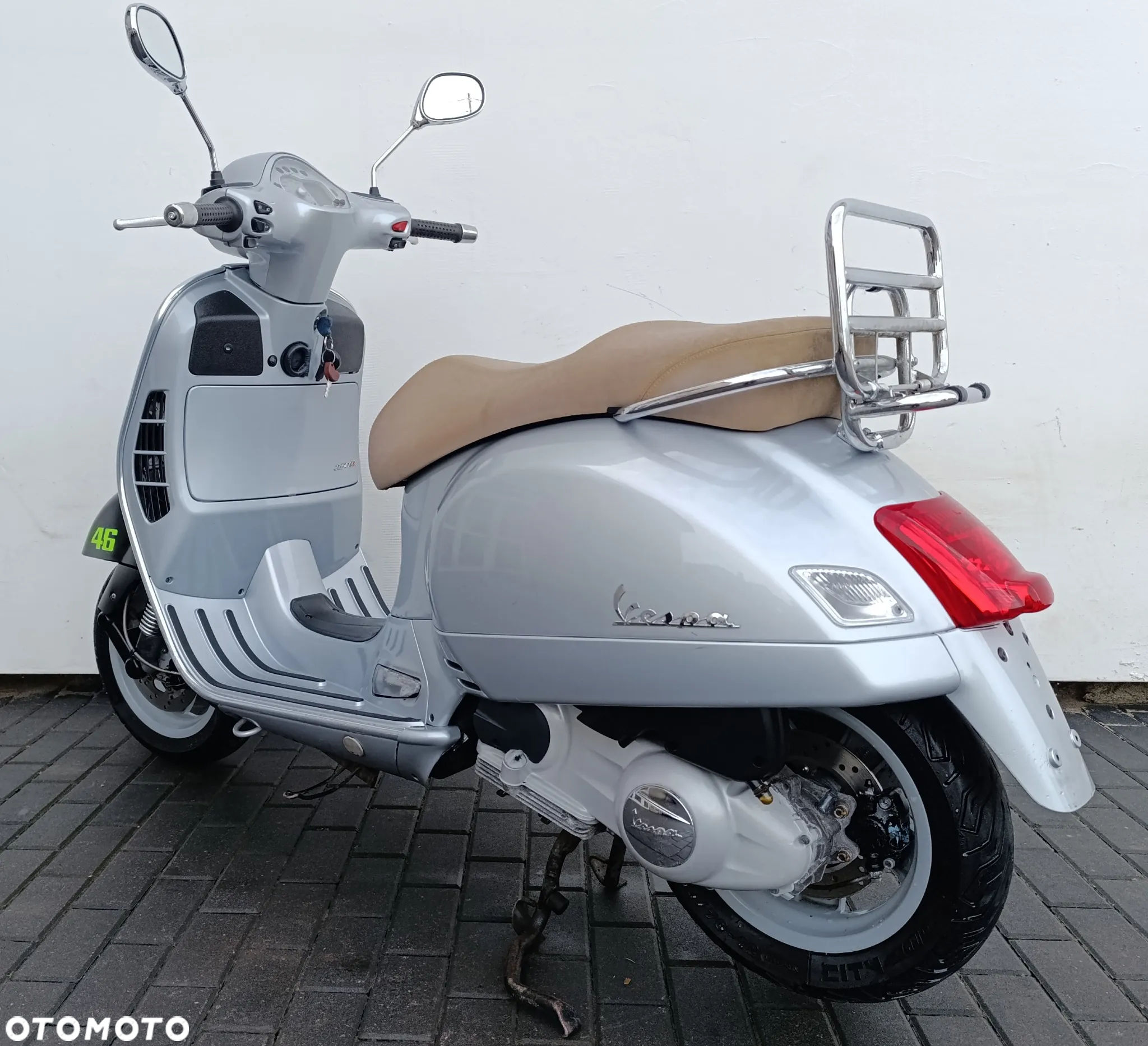 Piaggio Vespa - 4