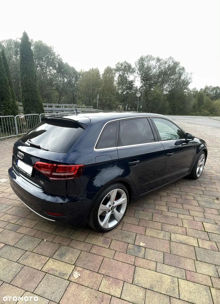Audi A3 Sportback 2.0 TDI - 11