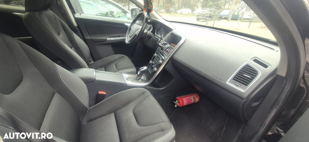 Volvo XC 60 D3 Geartronic Kinetic - 8