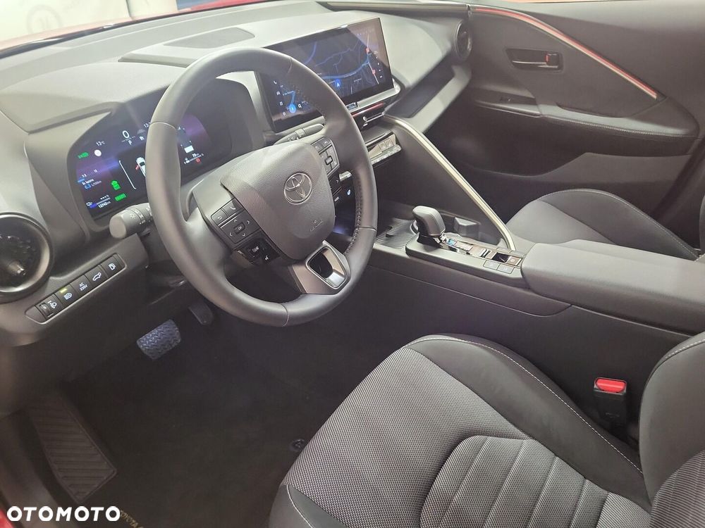 Toyota C-HR - 11