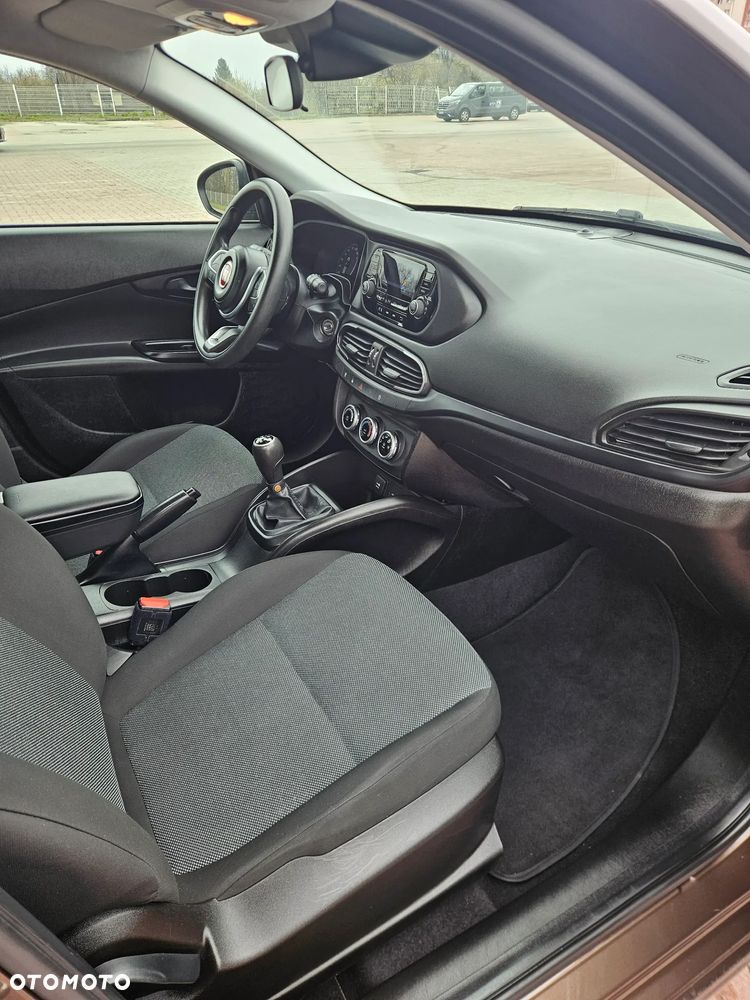 Fiat Tipo 1.0 T3 - 16