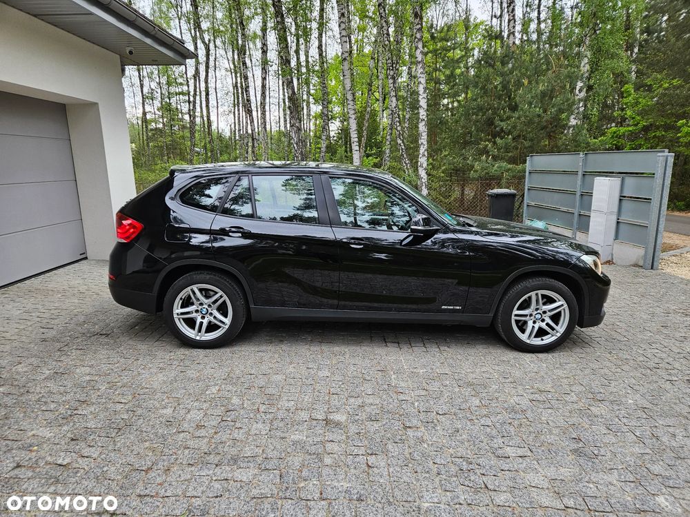 BMW X1 sDrive18i - 11