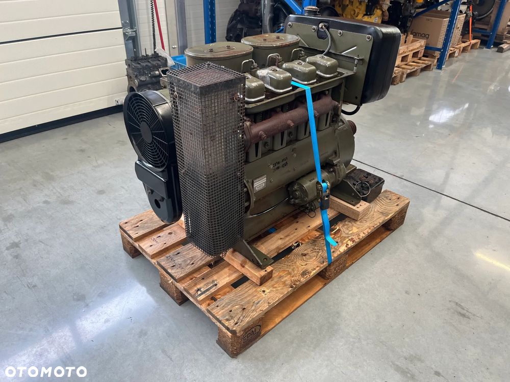 SILNIK HATZ 4M40L 12500netto - 5