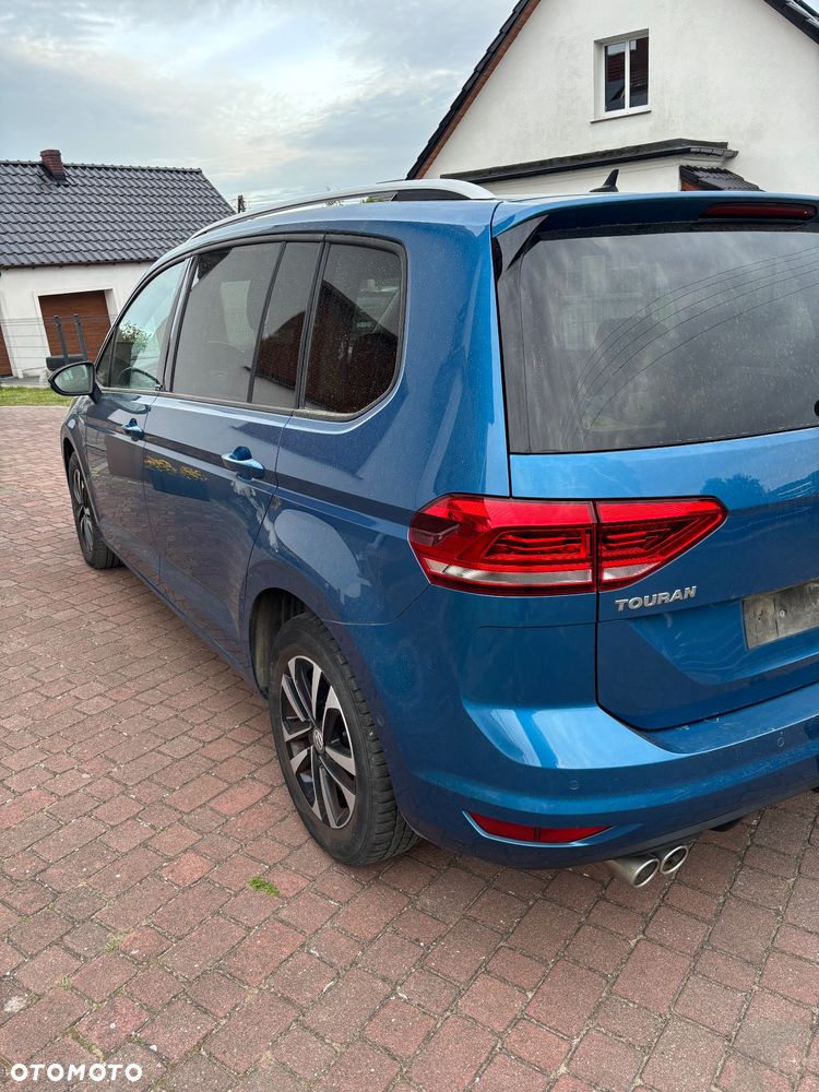 Volkswagen Touran 2.0 TDI SCR DSG IQ.DRIVE - 28