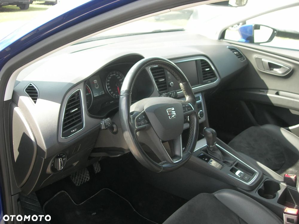 Seat Leon 1.6 TDI DSG Xcellence - 11