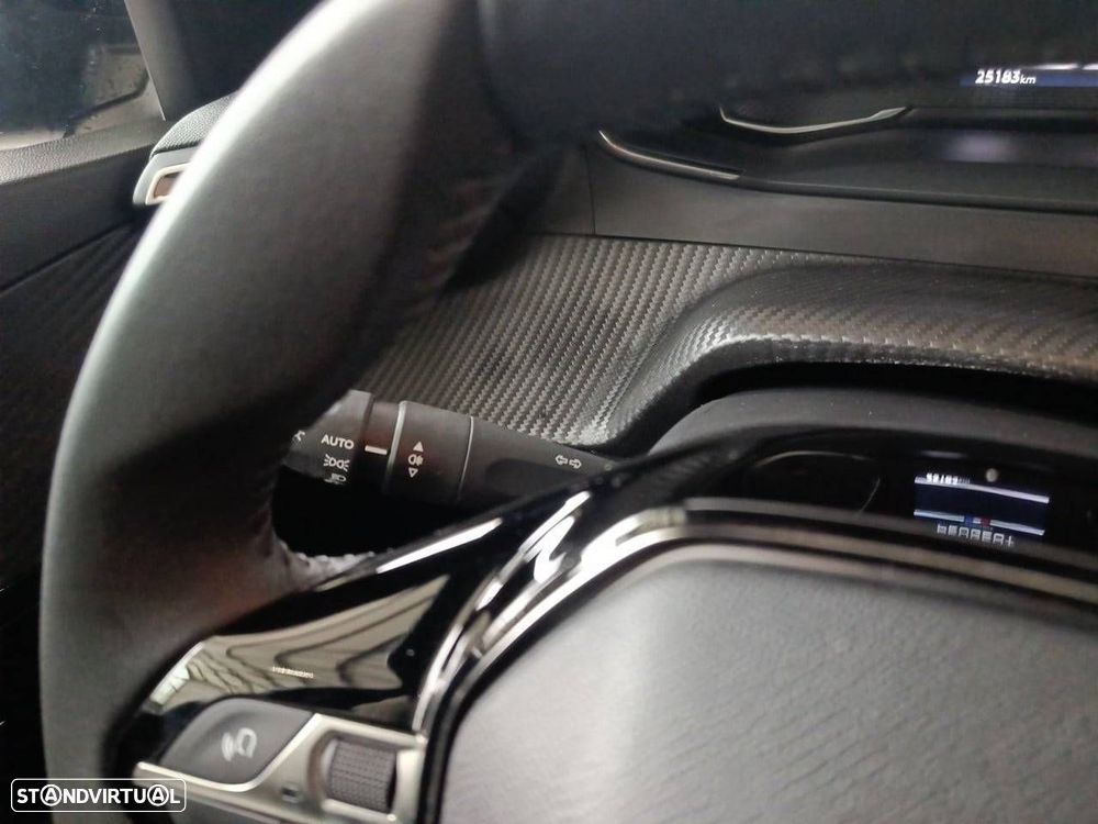 Peugeot 2008 1.2 PureTech Style - 14