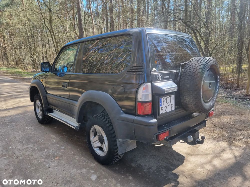 Toyota Land Cruiser - 3