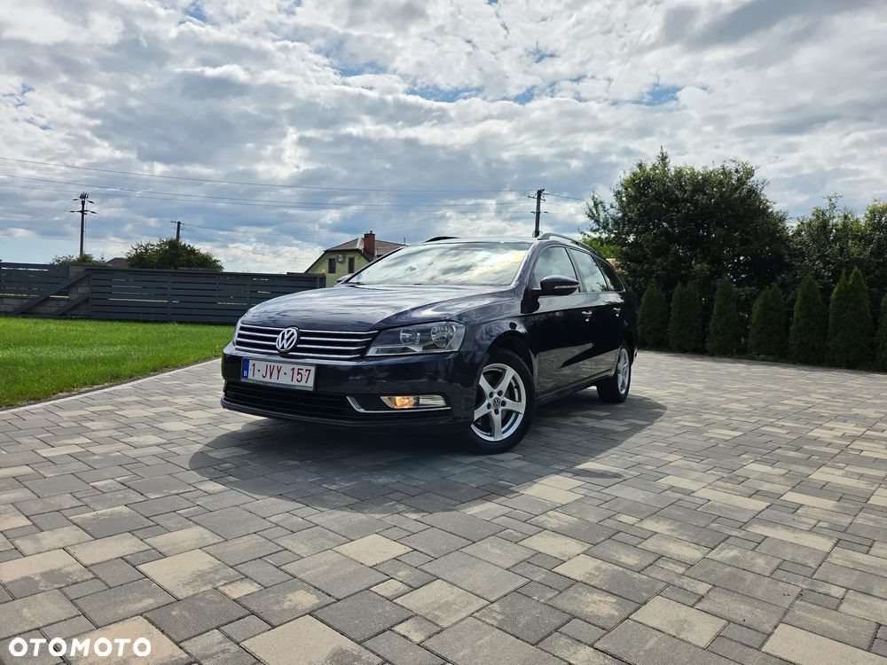 Volkswagen Passat 2.0 Blue TDI SCR Comfortline - 12