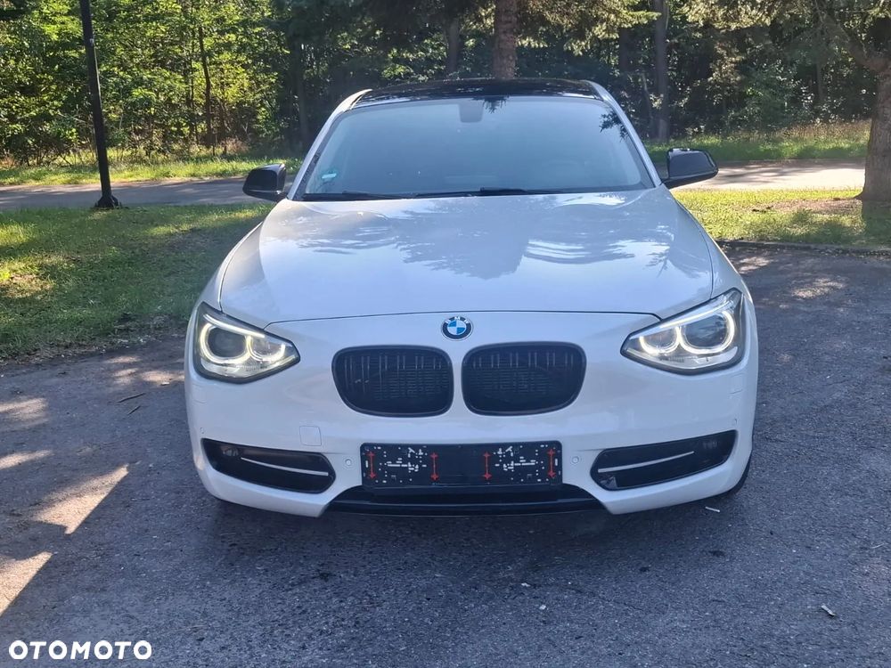 BMW Seria 1 116i Sport Line